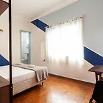 Trem Azul Hostel